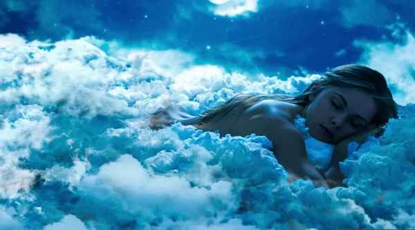 
    Мастерская: "Сны в облаках"

      