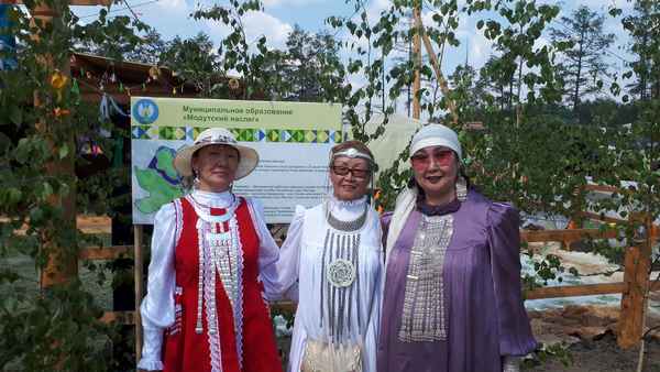 
    Знакомьтесь, наши наслеги

      