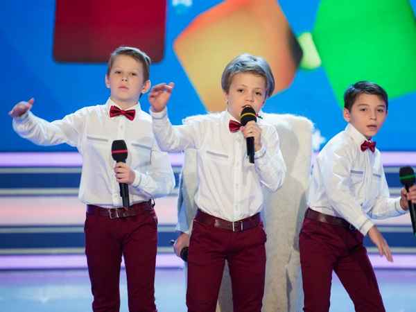 
    КВН "В мире растений". 7-й класс

      